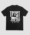 Trust in the Lord Forever – Zwart T-shirt of Hoodie